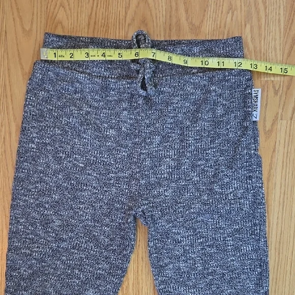 Women's Gym Shark Legging Pants - Picture 4 of 6